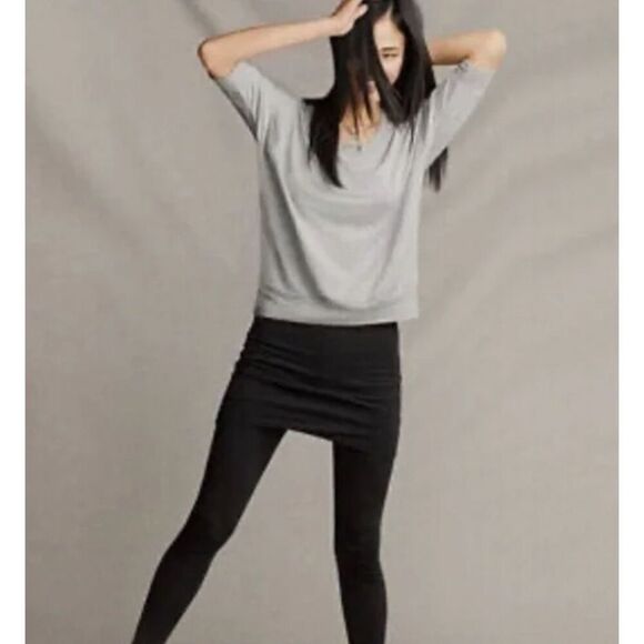 Cabi Center Stage Soft Gray Top Medium #5554 - Picture 1 of 5